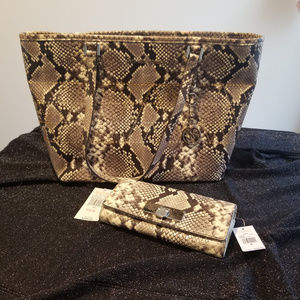 Michael Kors Handbag and wallet